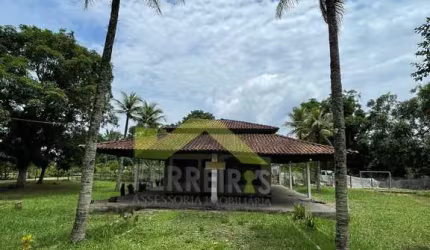 Chácara à Venda - 2.000m² - Próxima ao Rio Magé