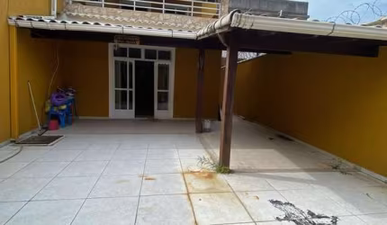 Casa exuberante em Santa Cruz da Serra