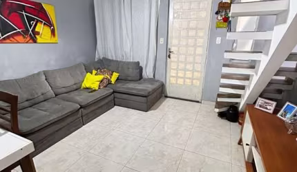 Casa à venda no bairro Chácaras Arcampo - Duque de Caxias/RJ