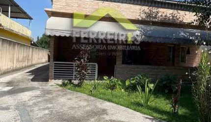 Casa Linear Independente com Quintal Frutífero – Bairro Residencial e Tranquilo!