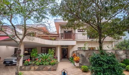 Casa em Condomínio - 4 suítes; 440 m² - Residencial Morumbi