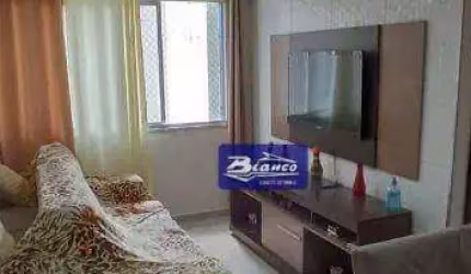 Apartamento com 3 dormitórios no Jd. Santa Clara