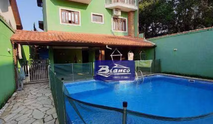 Sobrado à venda, 329 m² por R$ 1.600.000,01 - Centro - Arujá/SP