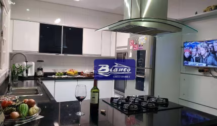 Sobrado à venda, 260 m² por R$ 900.000,00 - Vila Progresso - Guarulhos/SP