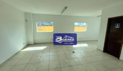 Sala comercial 45m² com banheiro