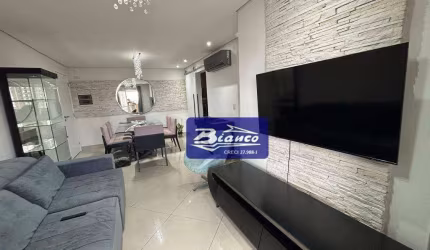 Apartamento Mobiliado 3 dormitórios 2 vagas lazer Bosque Maia - Jardim Maia