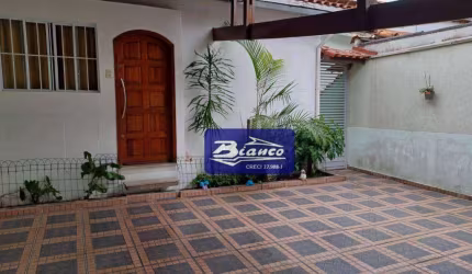 Casa Térrea - Paraventi - Junto Padaria Chego lá e Bosque Maia!