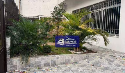 Casa Comercial em Avenida - Vila Galvao/Vila Rosália