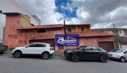 Casa em Terreno de 500m2 - Junto da Alemada Yaya