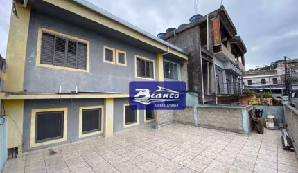 Sobrado para alugar, 250 m² por R$ 3.200,00/mês - Jardim Adriana - Guarulhos/SP