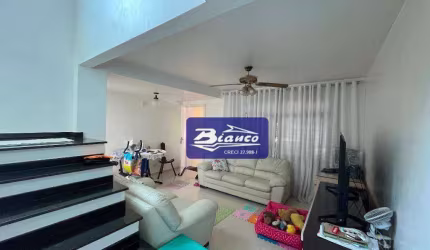 Sobrado - Excelente Localização - Vila Progresso