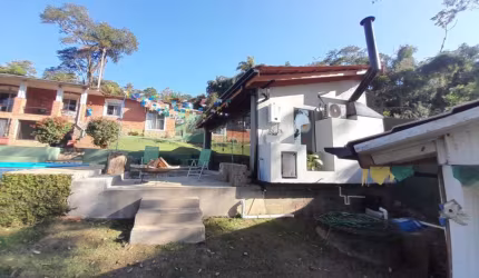 Casa com 3 quartos à venda na Estrada Arlíndo Morães Costa, 5500, Jardim Maranhão, Cotia, 258 m2 por R$ 1.150.000