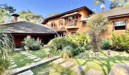 Casa com 5 quartos à venda na Rua São Judas Tadeu, 365, Vila Santo Antônio, Cotia, 923 m2 por R$ 2.940.000