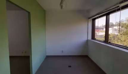 Sala comercial para alugar na Estrada do Capuava, 4421, Jardim Belizário, Cotia por R$ 938