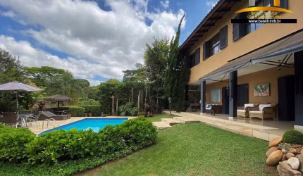 Casa em estilo rústico - Granja Viana | Batelli Imóveis