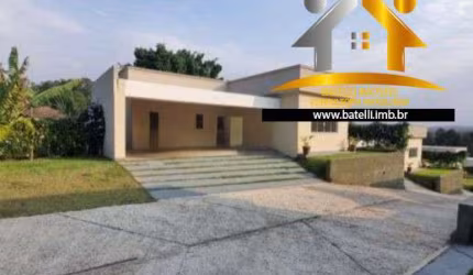 Casa para locação no condomínio Villagio Saint Thomas (Fazendinha) - Batelli Imóveis