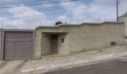 OPORTUNIDADE CASA EM LOTE DE 360 METROS, FINANCIA, BAIRRO FONTE GRANDE