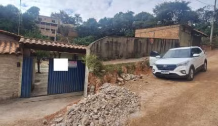 OPORTUNIDADE LINDA CHACARA NO BAIRRO SOLAR DA MADEIRA EM CONTAGEM 3 QUARTOS AMPLOS E AREJADOS