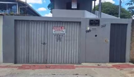 LINDA CASA EM A“TIMA LOCALIZAA‡AƒO DO BAIRRO JARDIM DAS ALTEROSAS EM BETIM