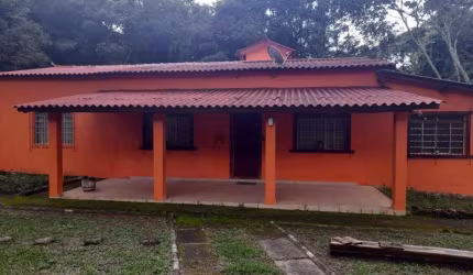 EXCELENTE CHACARA DE 5.700 METROS QUADRADOS COM LINDA CASA EM ITATIAUA‡U