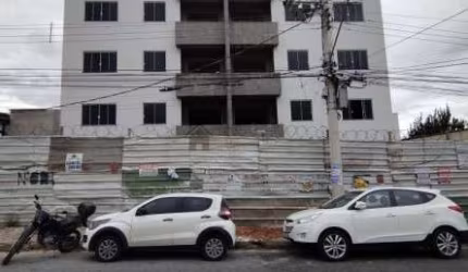 EXCELENTE COBERTURA EM PREDIO INDVIDUAL NA MELHOR LOCALIZAA‡AƒO NO BAIRRO AMAZONAS EM CONTAGEM