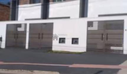 EXCELENTE CASA GEMINADA EM A“TIMA LOCALIZAA‡AƒO DO BIRRO NOVO HORIZONTE EM BETIM