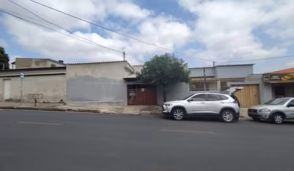 EXCELENTE CASA 03 QUARTOS EM A“TIMA LOCALIZAA‡AƒO DO BAIRRO RIACHO DAS PEDRAS EM CONTAGEM
