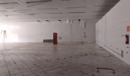 excelente galpA£o/ loja com 1.400 m, na A¡rea comercial do bairro santa marta/ centro, neves