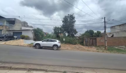 EXCELENTE LOTE DO LADO DE CIMA DA RUA COM 450METROS, RECANTO VERDE ESMERALDAS