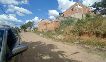 EXCELENTE LOTE DO LADO DE CIMA DA RUA COM 360 METROS, RECANTO VERDE ESMERALDAS