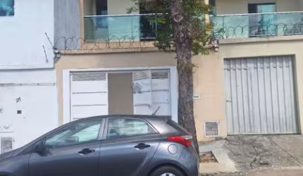 EXCELENTE CASA GEMINADA 02 QUARTOS NO SAPUCAIAS EM CONTAGEM