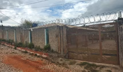 LINDA CHACARA DE MIL METROS EM A“TIMA LOCALIZAA‡AƒO DO BAIRRO CAPIM RASTEIRO EM CONTAGEM