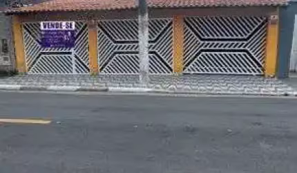 Linda casa térrea com 3 dormitórios, 1 suíte, a venda em Suzano-SP