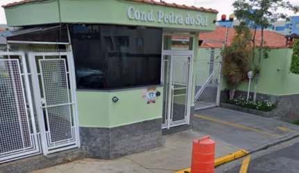 Casa Térrea à Venda no Condomínio Pedra do Sol – Vila Urupês, Suzano/SP