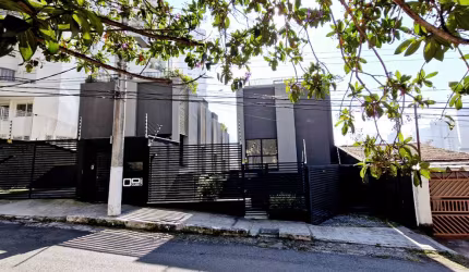 Casa no condomínio Condomínio Cuber Real Parque para venda com 2 quartos, sendo 1 suíte, 126m²