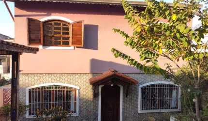 VENDO OU TROCA CASA NA RUA ILHA BELA JARDIM UBIRAJARA - SP