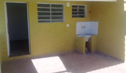 ALUGO CASA NO PARQUE-FERNANDA - ALTURA DO NÚMERO 7000 ESTRADA DE ITAPECIRICA!
