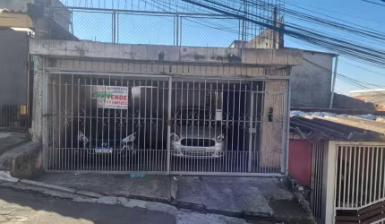 VNDO CASA NO BAIRRO AMERICANÓPOLIS! (ZONA SUL-SP)