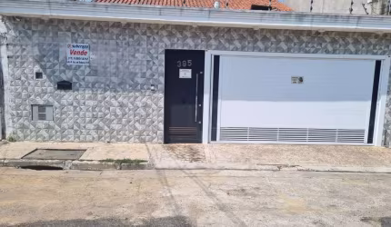 Casa térrea com espaço gourmet e academia!