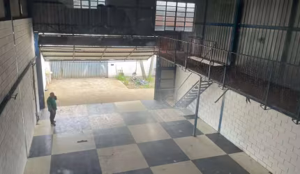 VENDO GALPÃO NO CAMPO GRANDE E PEDREIRA