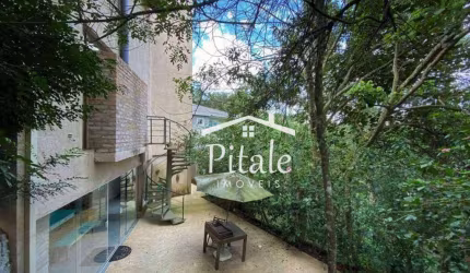 Casa com 3 dormitórios à venda, 310 m² por R$ 1.350.000,00 - Chácara das Candeias - Carapicuíba/SP