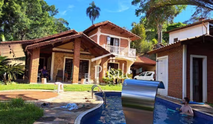 Casa à venda, 300 m² por R$ 1.489.000,00 - Condomínio Meu Recanto - Embu das Artes/SP