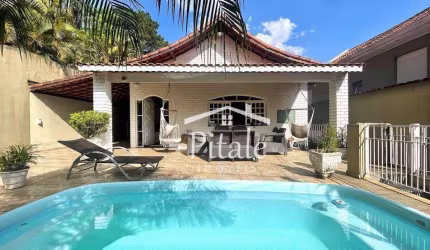 Casa com 3 dormitórios à venda, 131 m² por R$ 990.000,00 - Vila Diva - Carapicuíba/SP