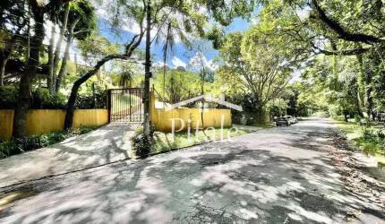 Casa com 4 dormitórios à venda, 336 m² por R$ 1.500.000,00 - Chácara Vale do Rio Cotia - Carapicuíba/SP