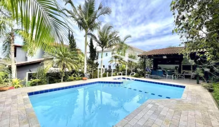 Sobrado com 4 dormitórios à venda, 380 m² por R$ 1.950.000,00 - Residencial Euroville - Carapicuíba/SP