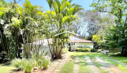 Casa com 4 dormitórios à venda, 282 m² por R$ 1.350.000 - Granja Viana - Cotia/SP