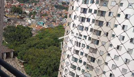 Apartamento com 2 dormitórios à venda, 50 m² por R$ 265.000 - Vila Mercês - Carapicuíba/SP