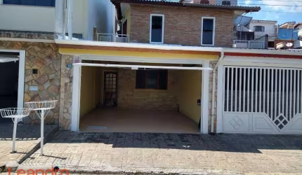 Casa com 3 dormitórios à venda, 136 m² por R$ 680.000,00 - Parque Continental I - Guarulhos/SP