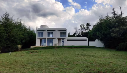 Casa com 3 dormitórios à venda, 244 m² por R$ 2.280.000,00 - Jardim Menino Deus - Quatro Barras/PR