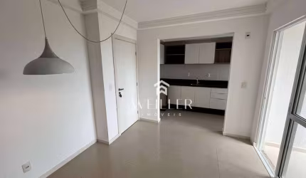 Apartamento com 2 dormitórios à venda, 85 m² por R$ 680.000,00 - Centro - Itajaí/SC